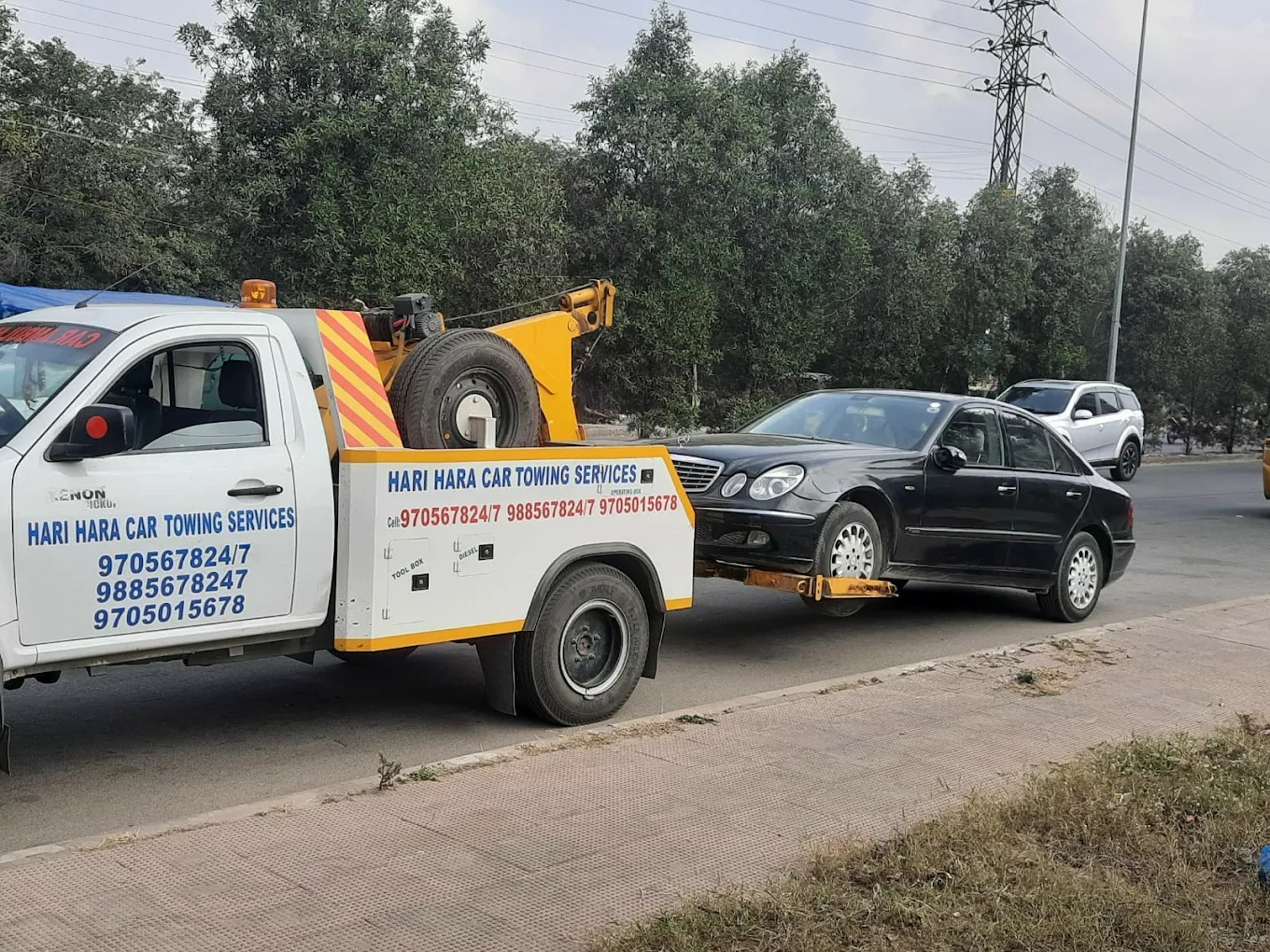 Heavy Vehicle Towing